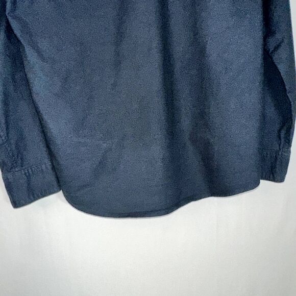 Abercrombie & Fitch Men's Navy Casual Button Down Shirt - Picture 6 of 9